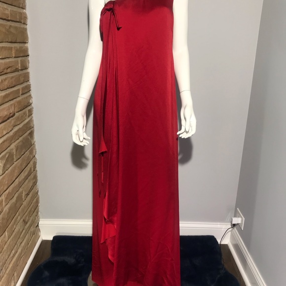 Sold VALENTINO Crepe one shoulder gown dress - Picture 4 of 13